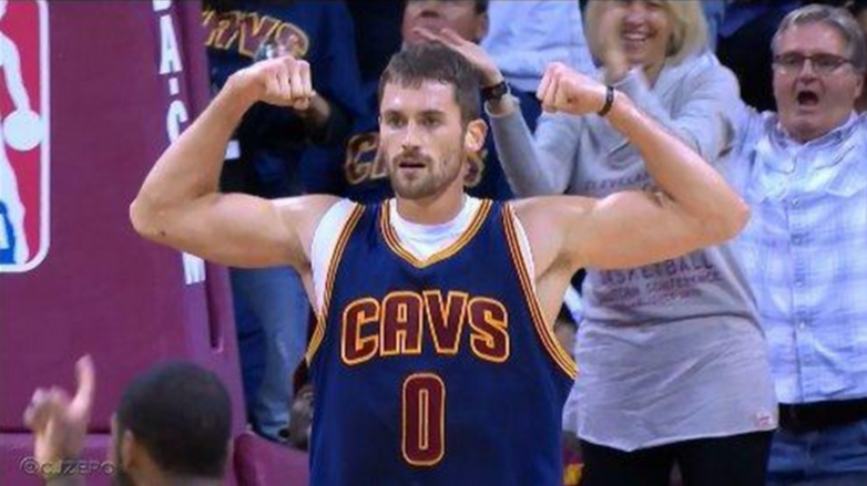 kevinloveflexing.png