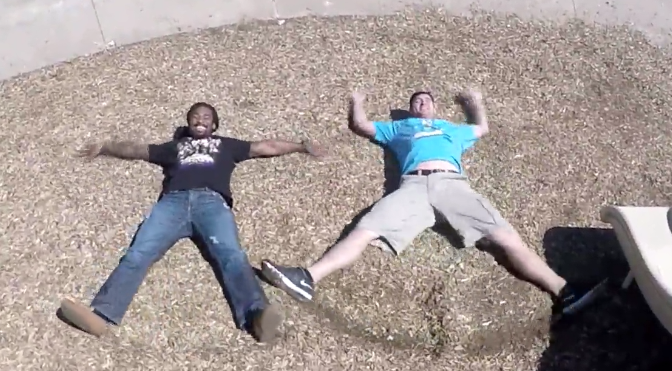 Video: Gary Barnidge And Steelers RB DeAngelo Williams Hang Out On The Playground Together